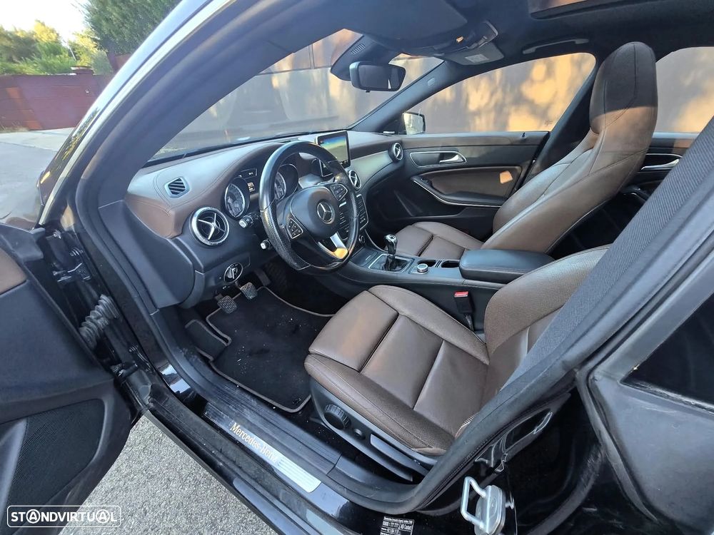 Mercedes-Benz CLA 200 - 13