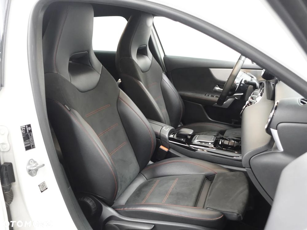 Mercedes-Benz Klasa A 45 S AMG 4-Matic 8G-DCT - 26