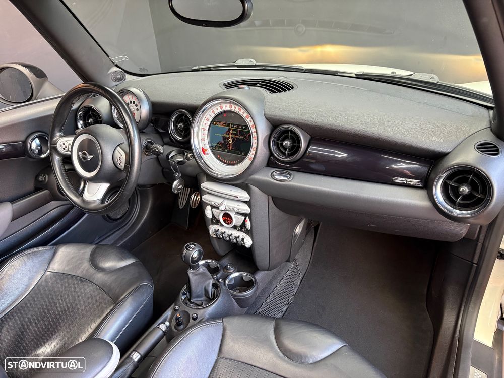 MINI 3 Portas Cooper S - 17