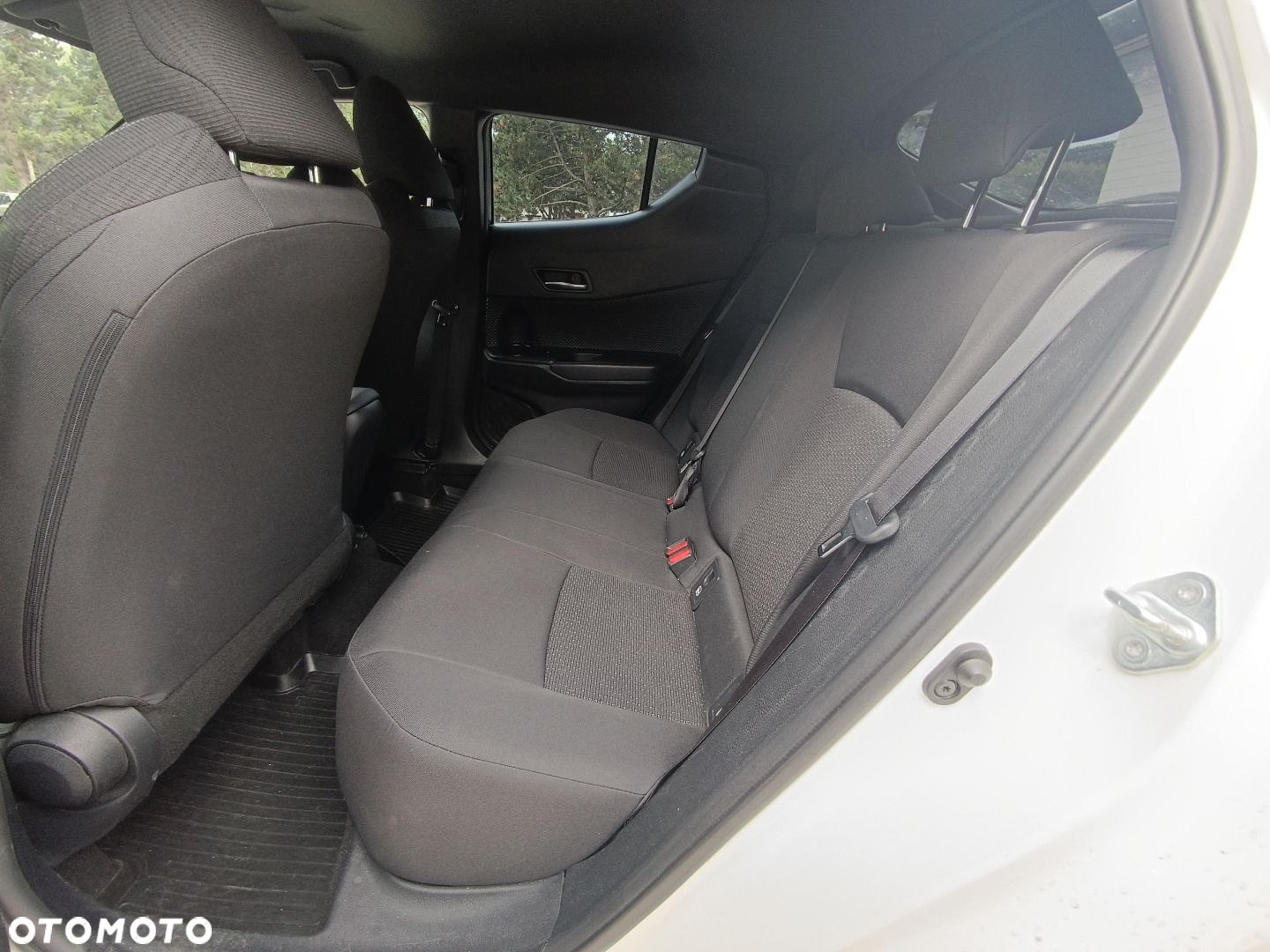 Toyota C-HR - 9