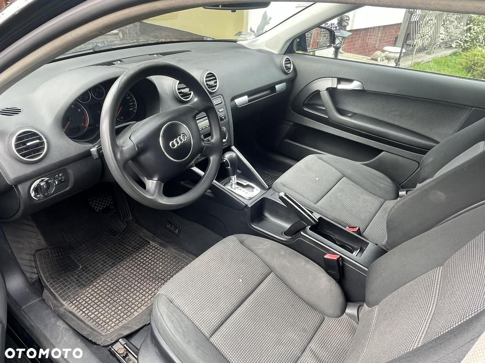 Audi A3 3-drzwiowe - 8
