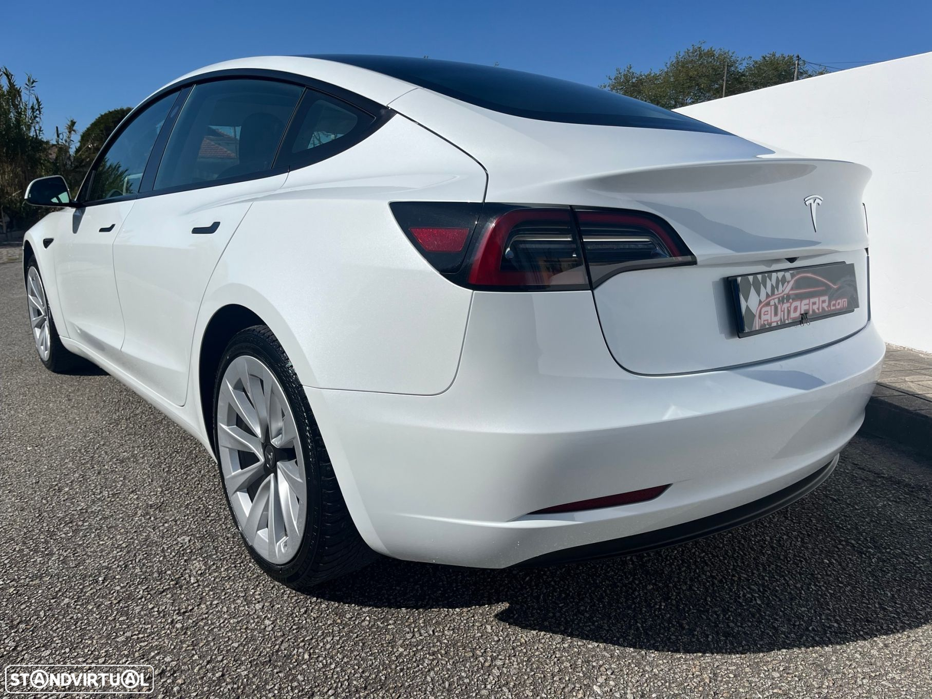 Tesla Model 3 Standard Range Plus RWD - 4