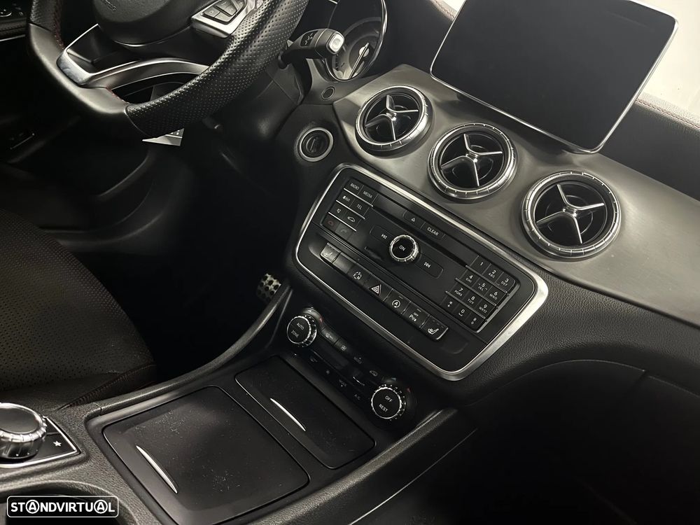 Mercedes-Benz CLA 180 (CDI) d 7G-DCT AMG Line - 23