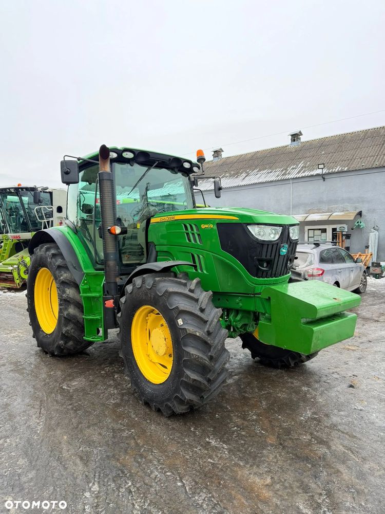 John Deere 6140R - 10