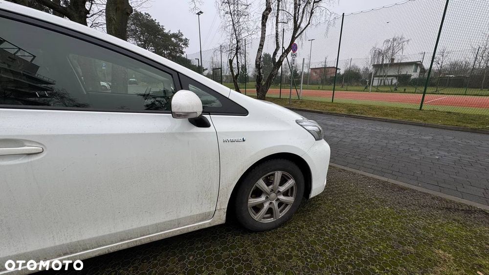 Toyota Prius+ (Hybrid) Executive - 11