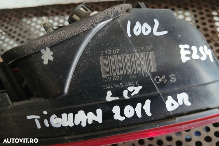 Lampa / Tripla stop dreapta pe hayon 5N0945094C 5N0945094C Volkswagen - 4