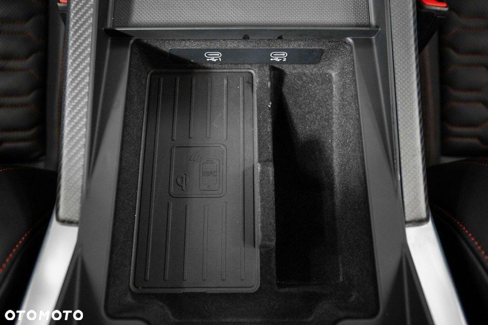 Audi RS Q8 TFSI Quattro Tiptronic - 35