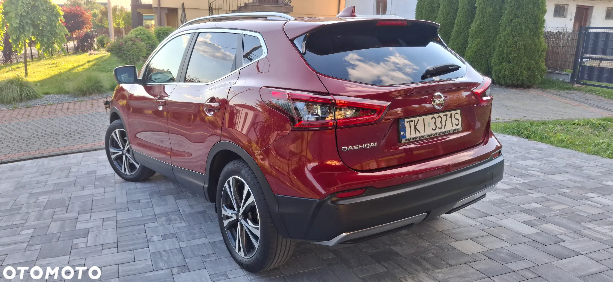 Nissan Qashqai 1.3 DIG-T DCT N-CONNECTA - 2