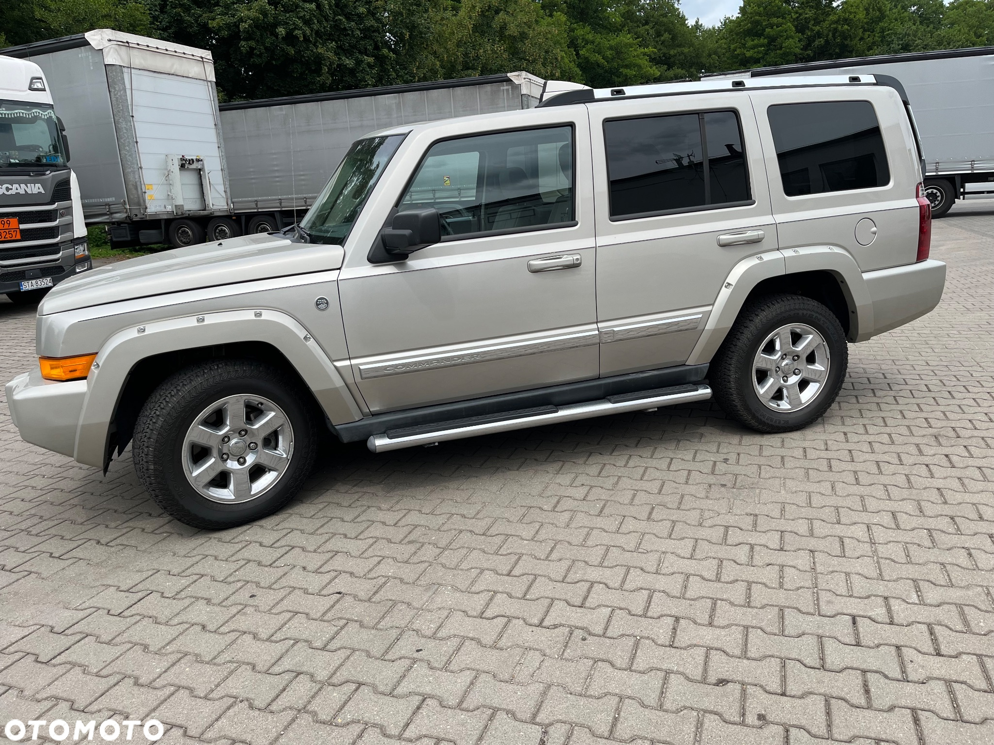 Jeep Commander 5.7 V8 HEMI Automatik Limited - 21