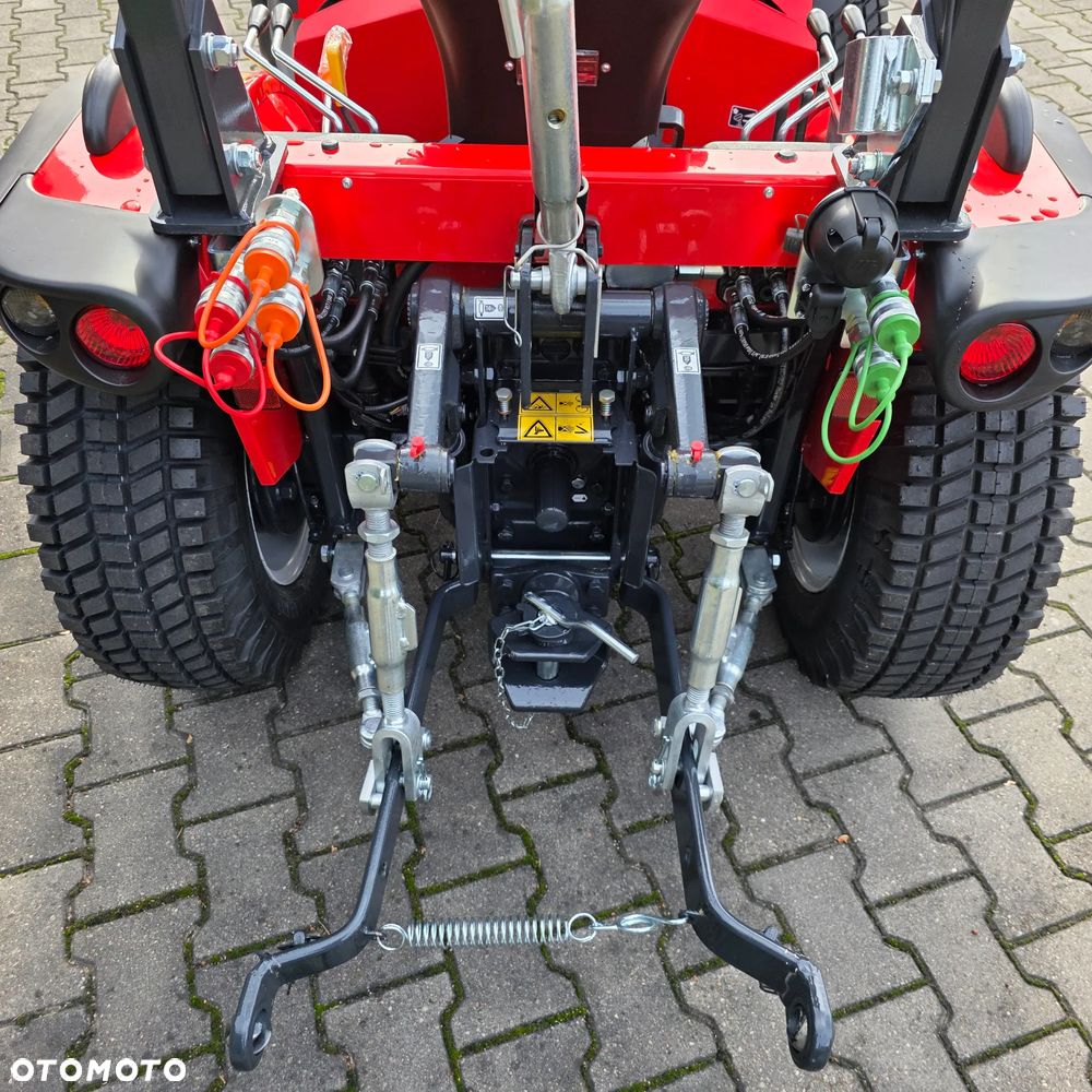 ANTONIO CARRARO TTR 3800 Hydrostat z obracaną kieronicą i siedzeniem - 7