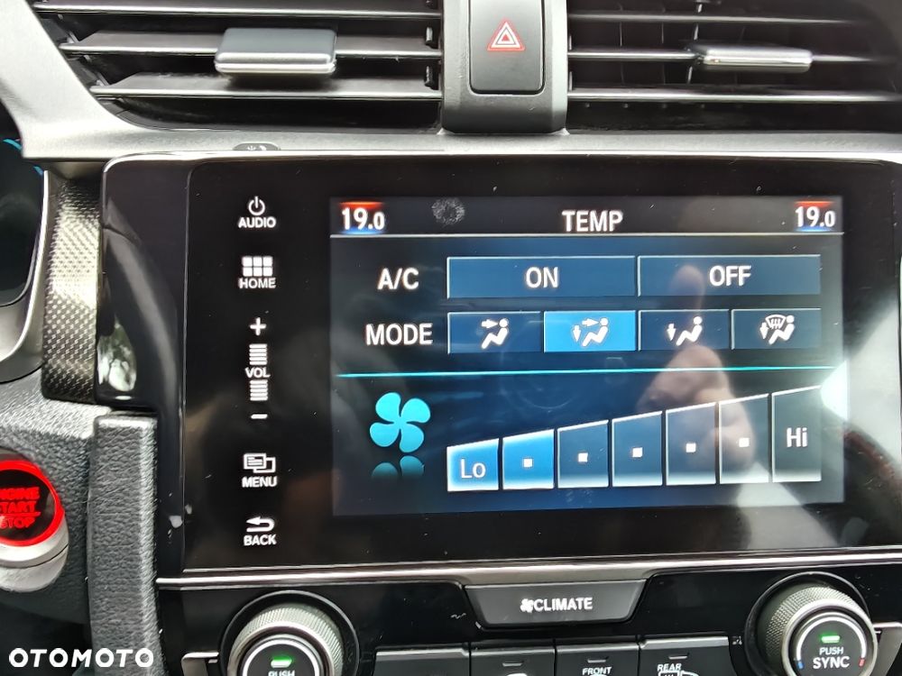 Honda Civic 1.0 i-VTEC Turbo Executive Sport Line - 21