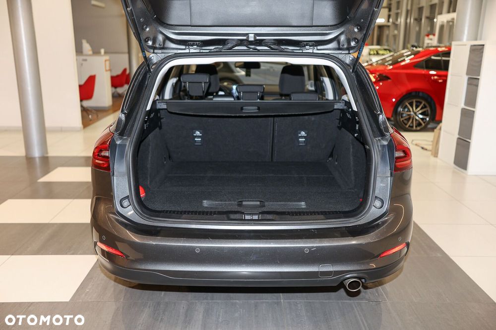 Ford Focus - 27