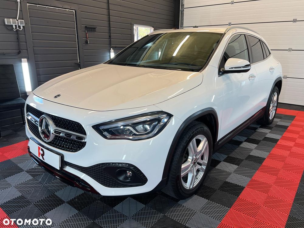 Mercedes-Benz GLA 250 8G-DCT - 1