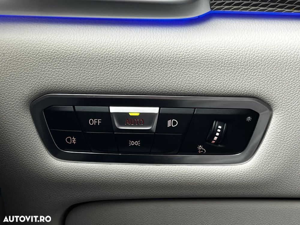BMW X5 M M50i - 21