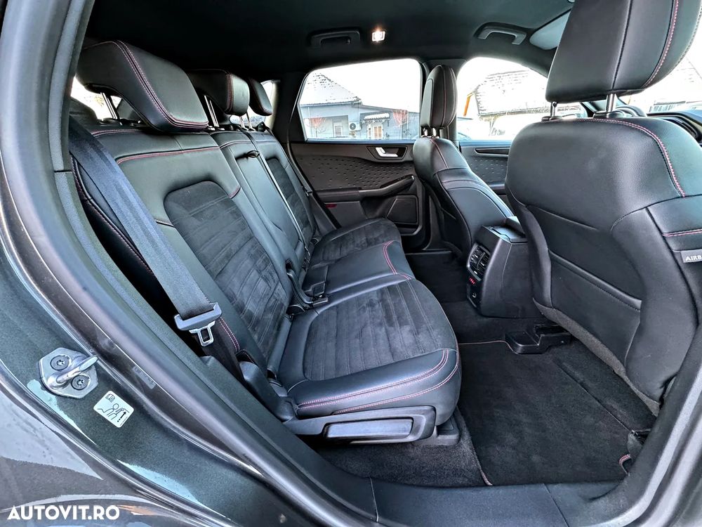 Ford Kuga 2.5 Duratec PHEV ST-LINE X - 8