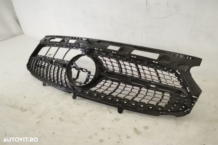 Grila Centrala AMG Radiator Cu Camera Originala In Stare Buna Mercedes - 3
