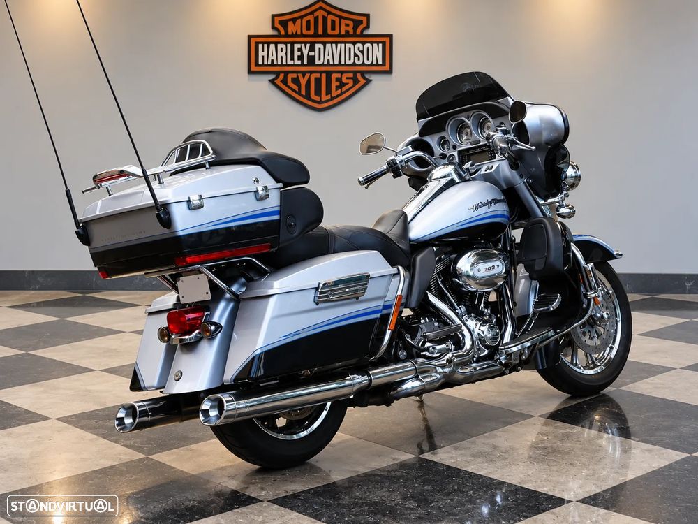 Harley-Davidson Electra Eletra Glide Ultra Classic CVO - 5