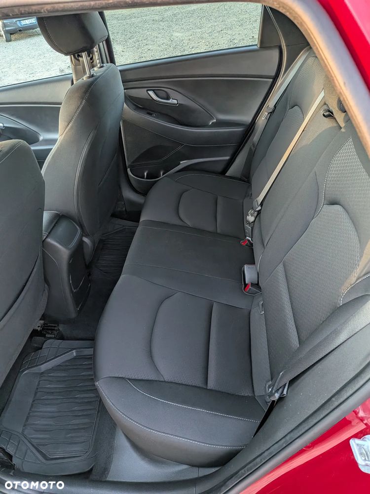 Hyundai i30 1.4 T-GDI Premiere Style - 14