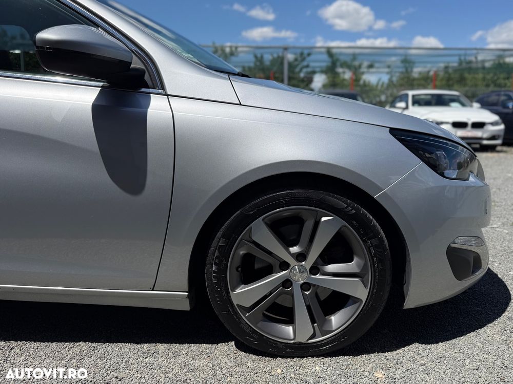 Peugeot 308 BlueHDi 150 Stop & Start Allure - 28