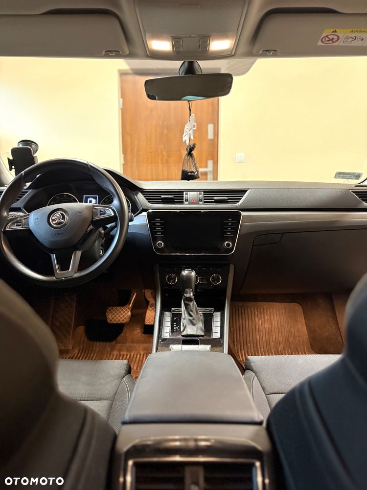 Skoda Superb 1.5 TSI Ambition DSG - 12