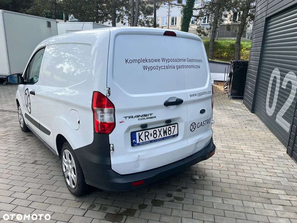 Ford Transit Courier Trend - 4