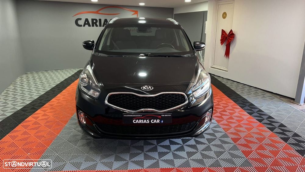 Kia Carens 1.7 CRDi ISG TX - 4