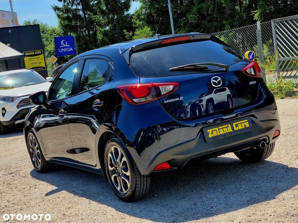 Mazda 2 - 7