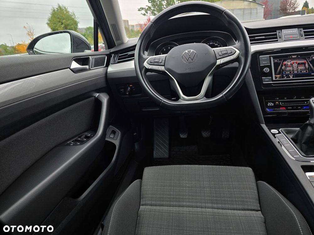 Volkswagen Passat 2022