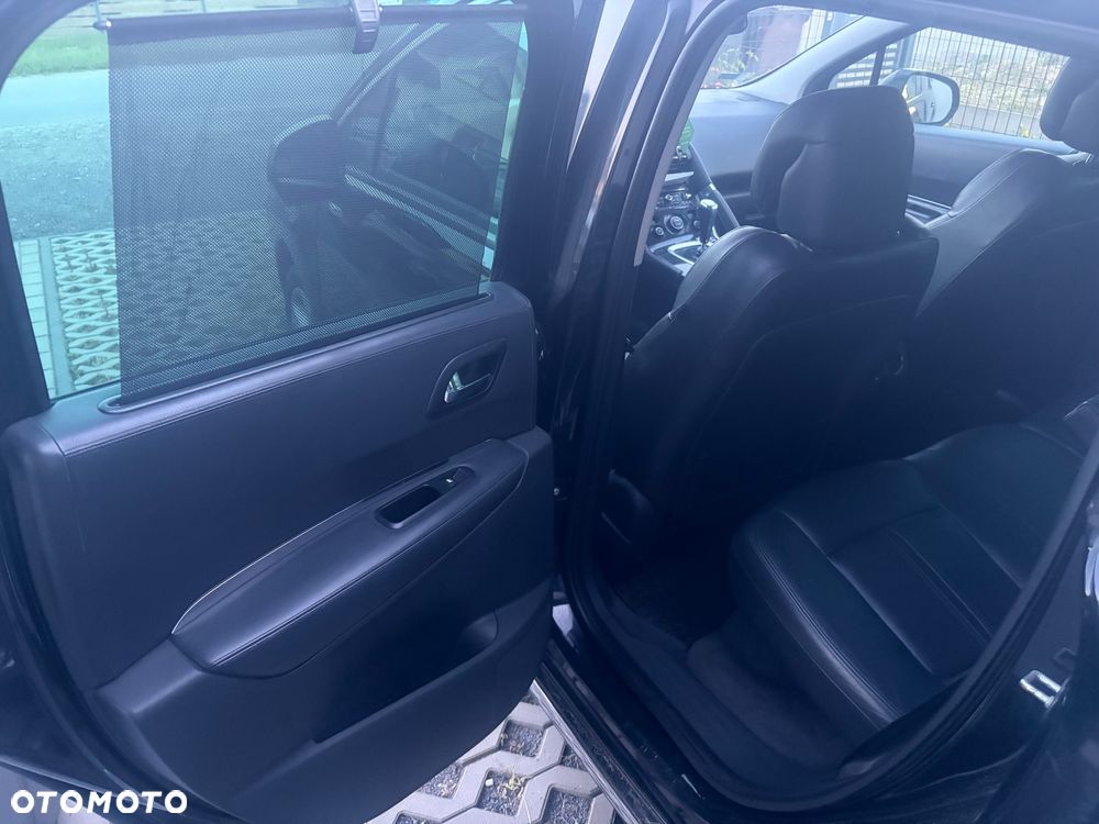 Peugeot 3008 1.6 HDi Premium - 11