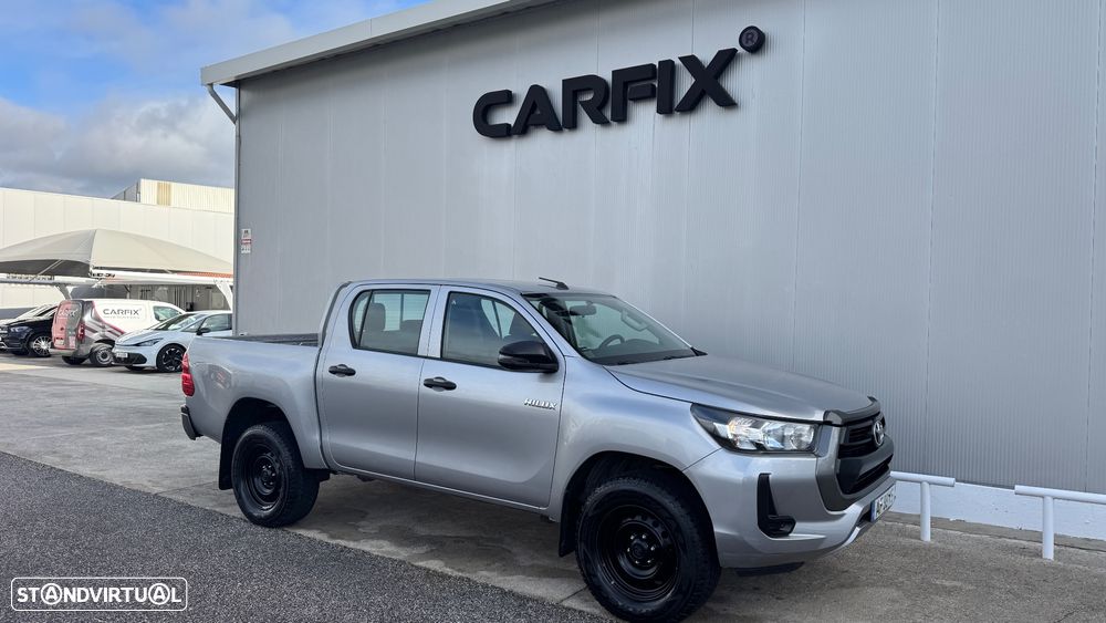 Toyota Hilux 2.4 D-4D 4WD CD CM - 21