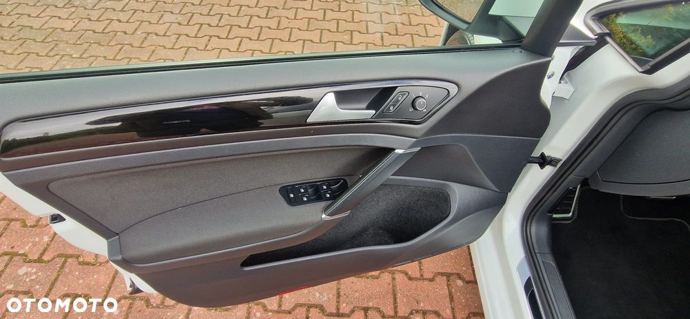 Volkswagen Golf 1.2 TSI BlueMotion Technology DSG Allstar - 12