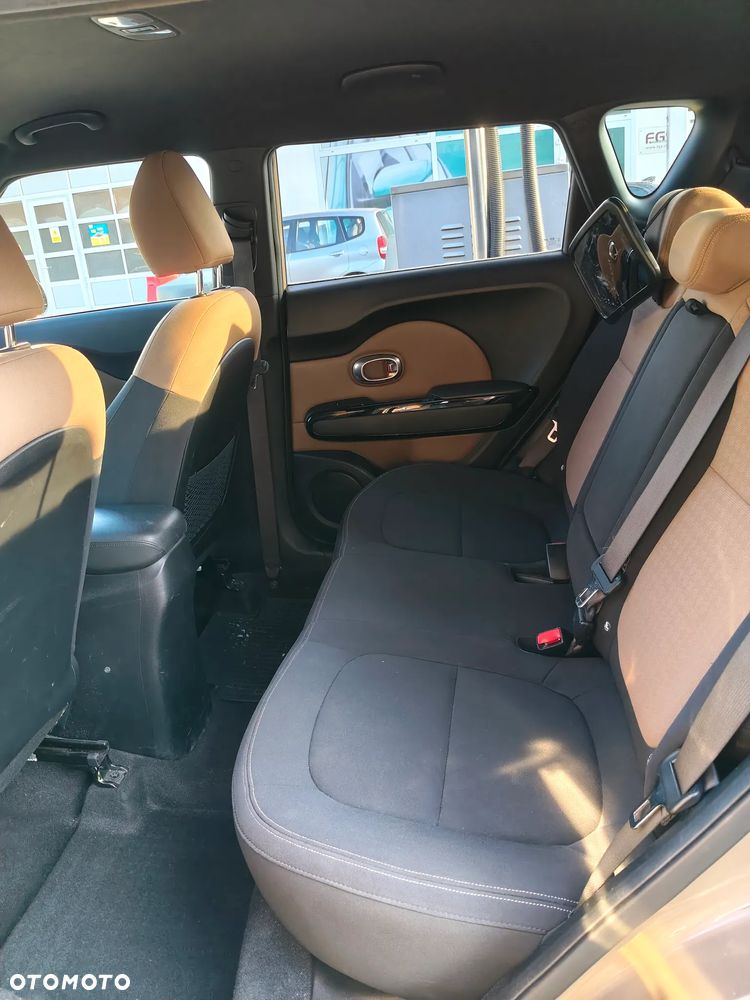 Kia Soul 1.6 GDI L - 6