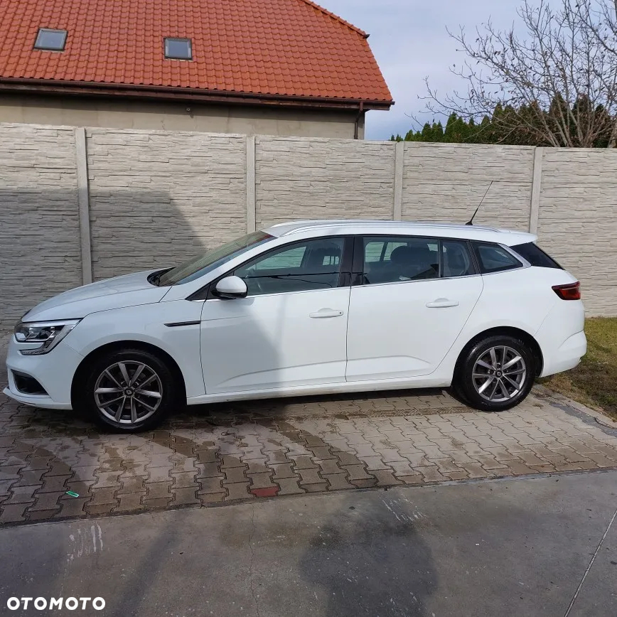 Renault Megane - 5