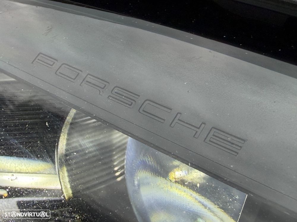 Porsche Taycan 4S Bateria Performance Plus - 24