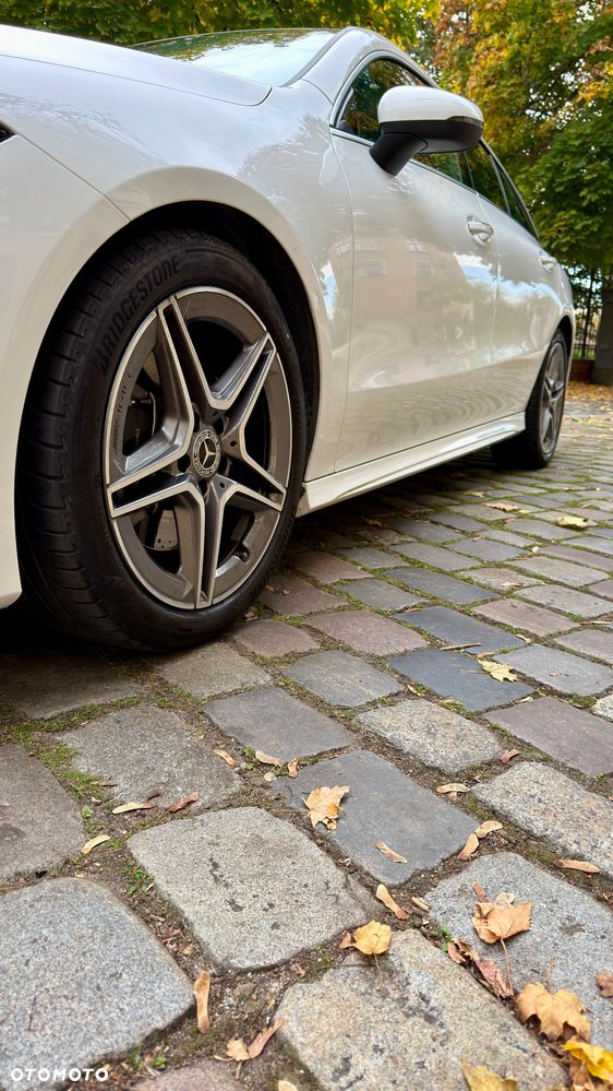 Mercedes-Benz CLA 200 AMG Line 7G-DCT - 7