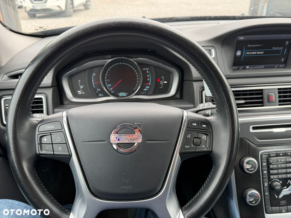 Volvo V70 D4 Summum - 18