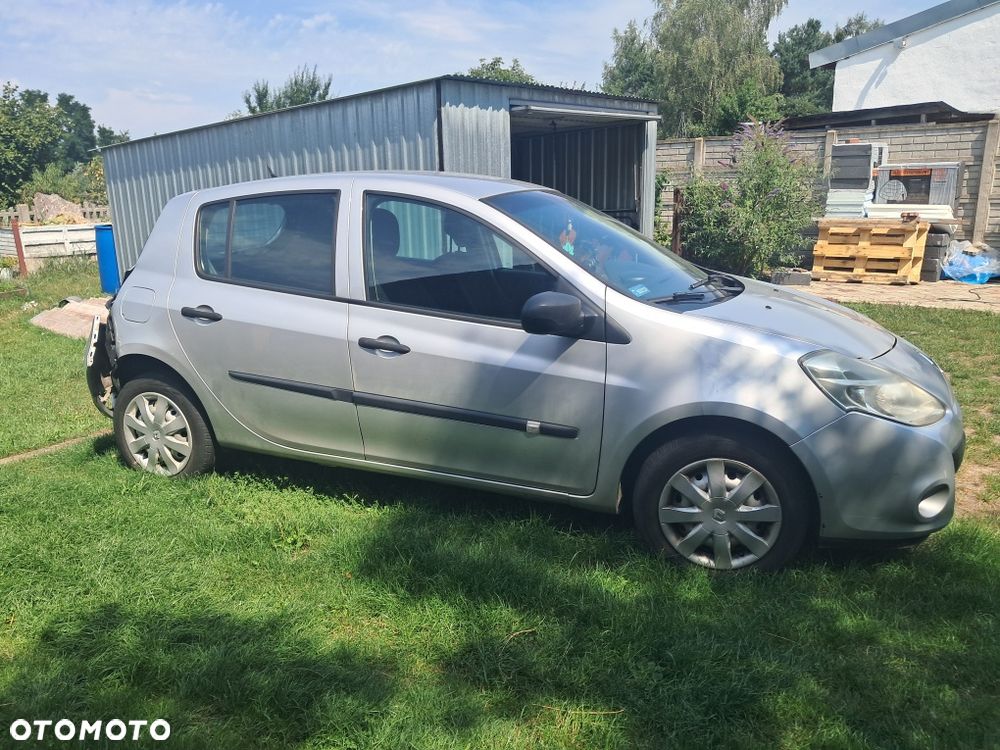 Renault Clio - 3