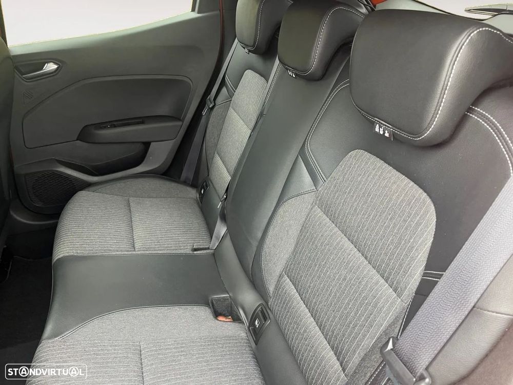 Renault Clio 1.0 TCe Techno - 15