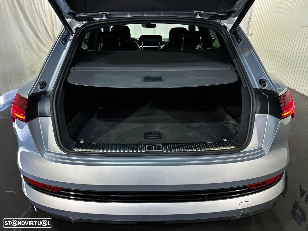 Audi e-tron 50 quattro S line - 57