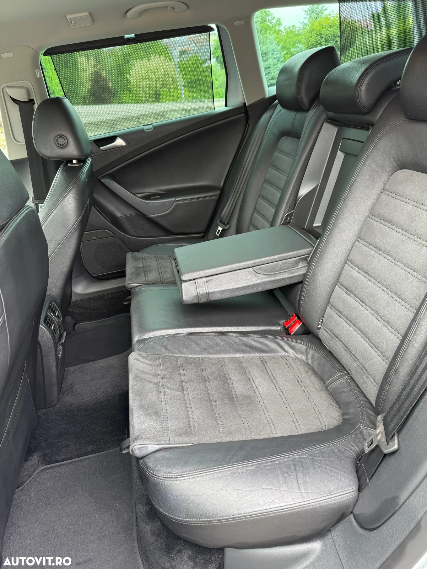 Volkswagen Passat Variant 2.0 TDI Blue TDI DSG Highline - 18
