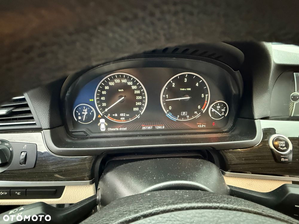 BMW Seria 5 535d xDrive Luxury Line - 13