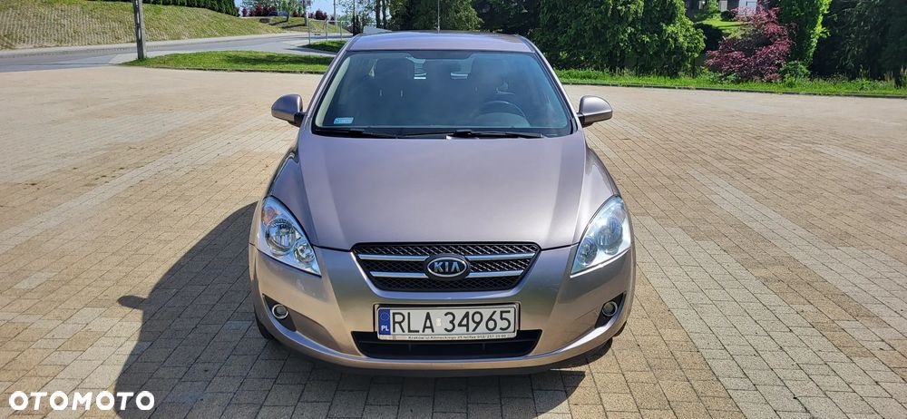 Kia Ceed 1.6 Crdi Comfort - 4