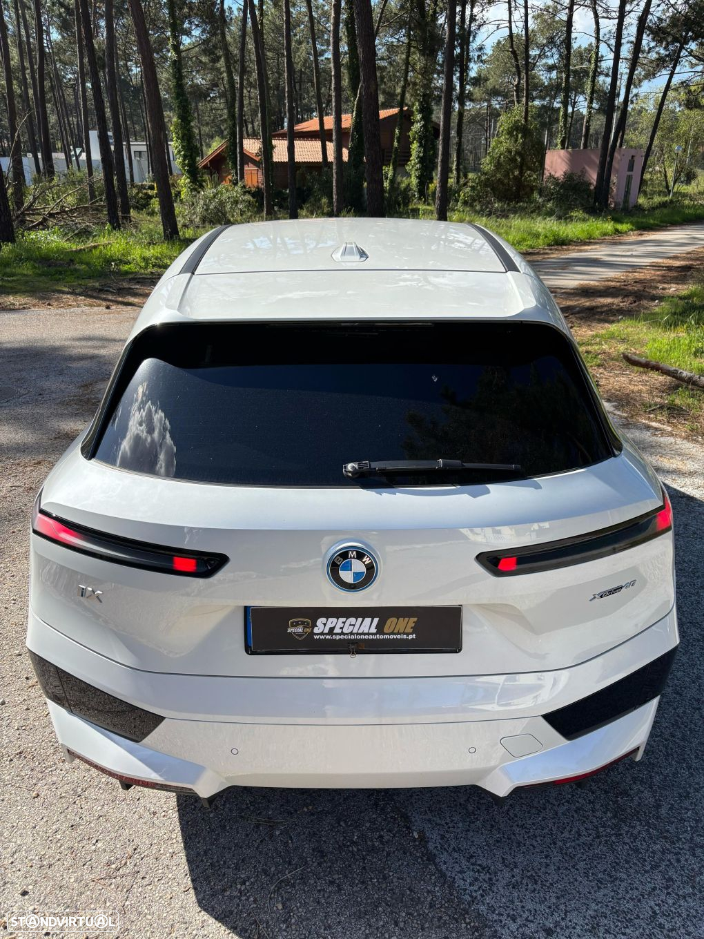 BMW iX xDrive 40 Pack Desportivo - 4