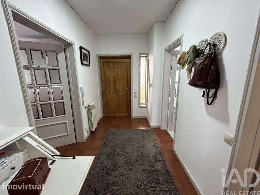 Casa / Villa em Amarante, Madalena, Cepelos e Gatão de 445 m2 - Grande imagem: 3/23