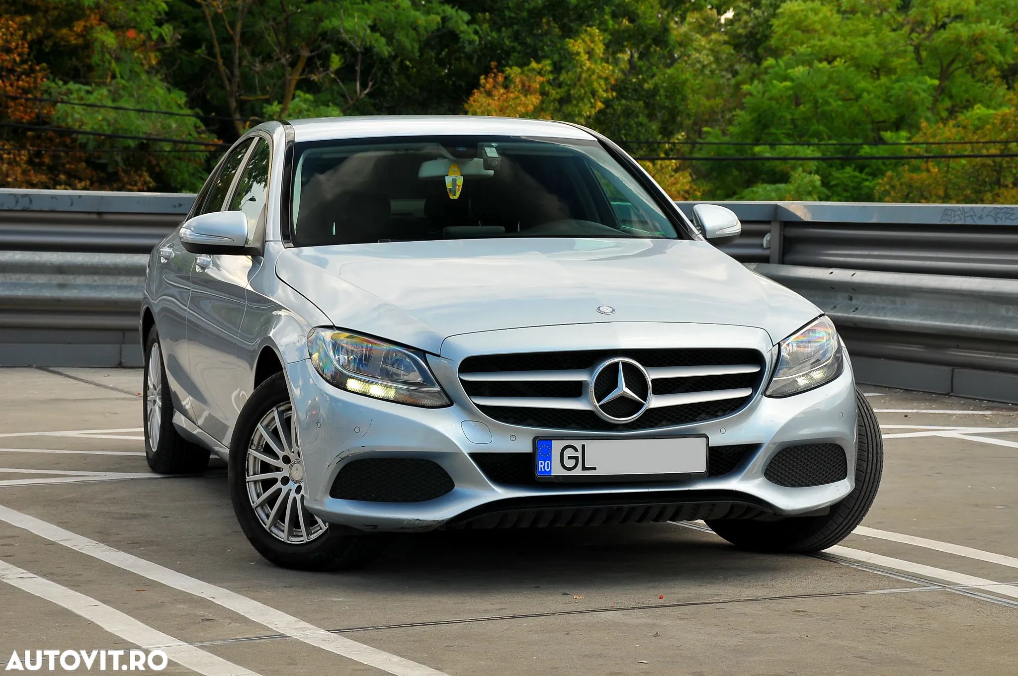 Mercedes-Benz C 220 d T 9G-TRONIC Avantgarde - 1