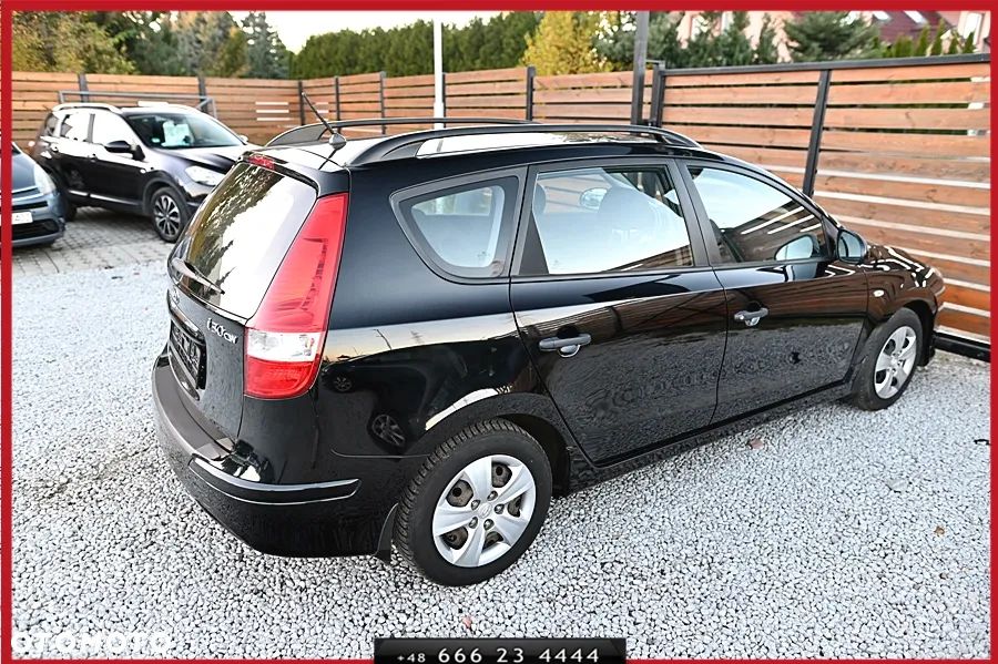 Hyundai i30 1.4 Comfort - 13