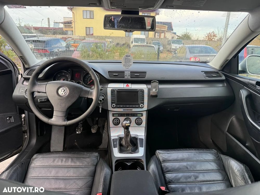 Volkswagen Passat 1.9 TDI DPF Highline - 10