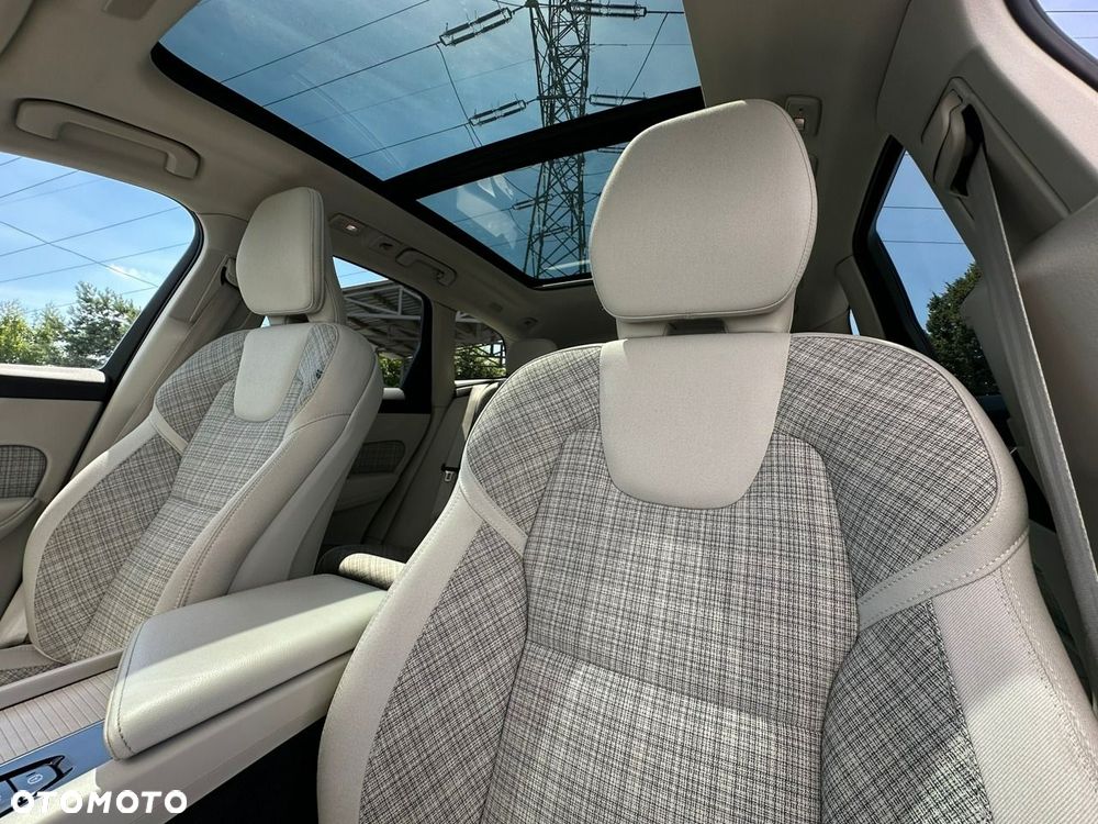 Volvo XC 60 - 17