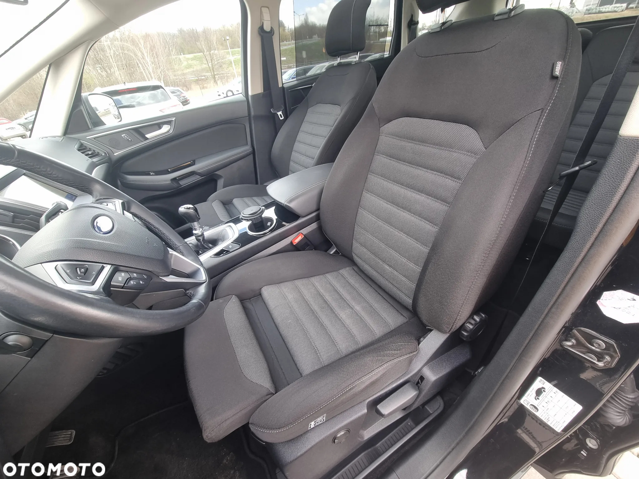Ford S-Max 2.0 EcoBlue Titanium - 23