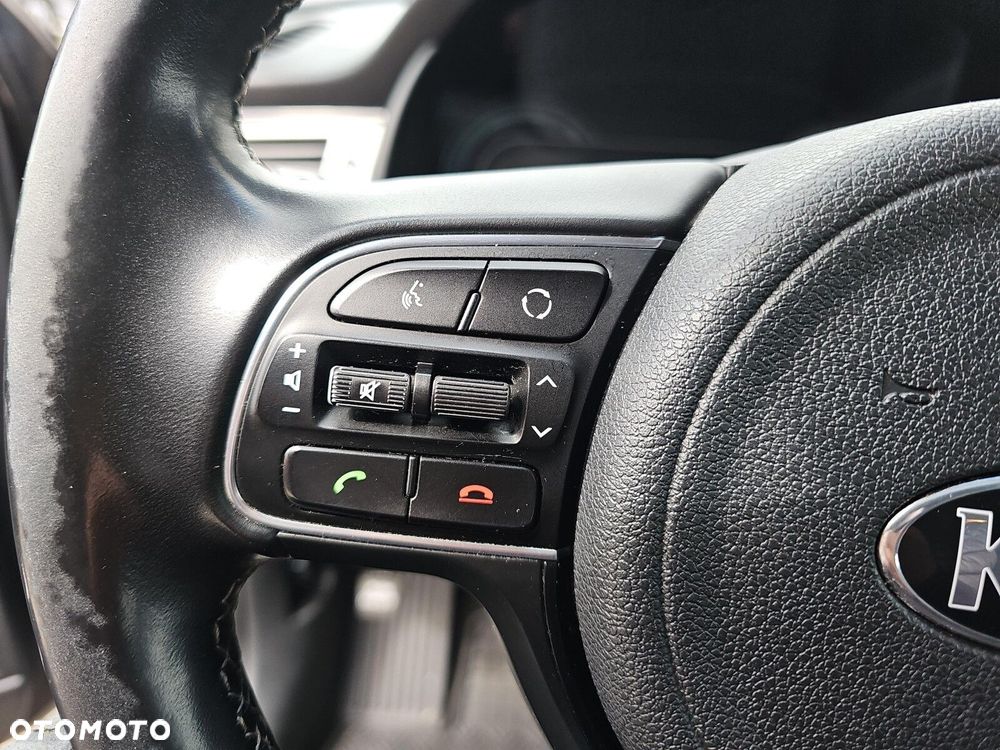 Kia Niro - 16